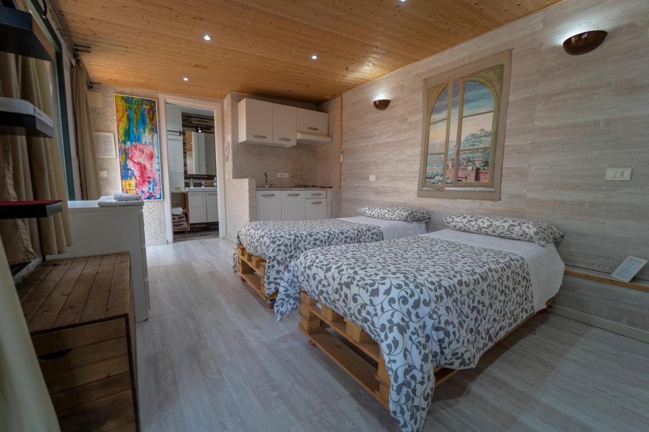 Domus Vesuvia Bed & Breakfast Torre Annunziata Exterior foto