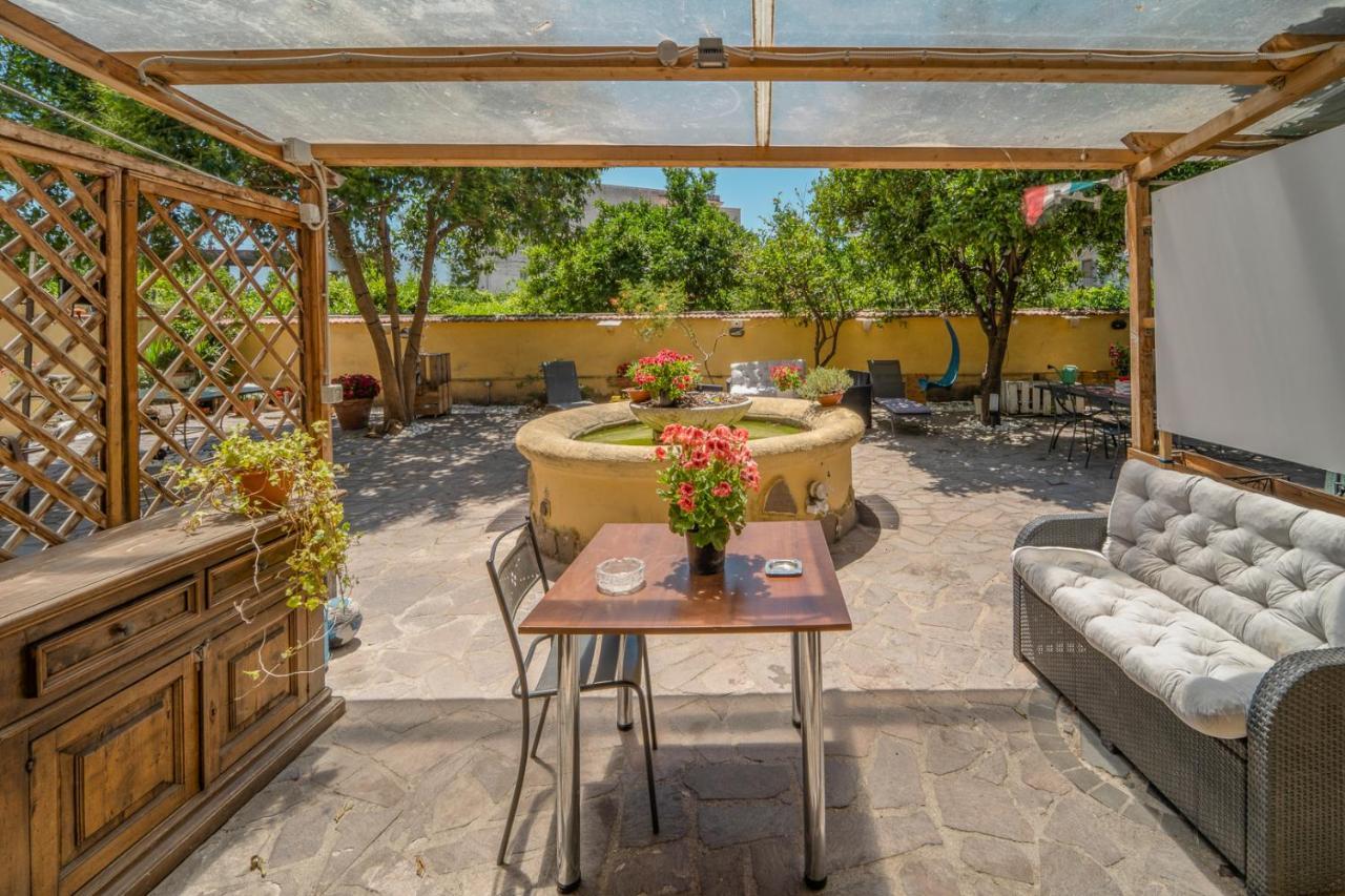 Domus Vesuvia Bed & Breakfast Torre Annunziata Exterior foto