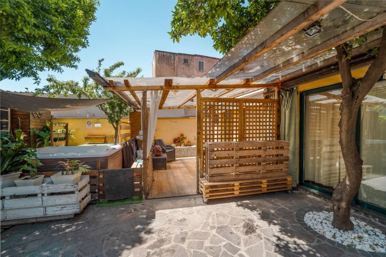 Domus Vesuvia Bed & Breakfast Torre Annunziata Exterior foto